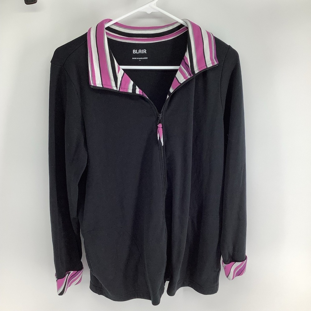 Blair‎ Women's Black shirt Large Pink White Striped Trim